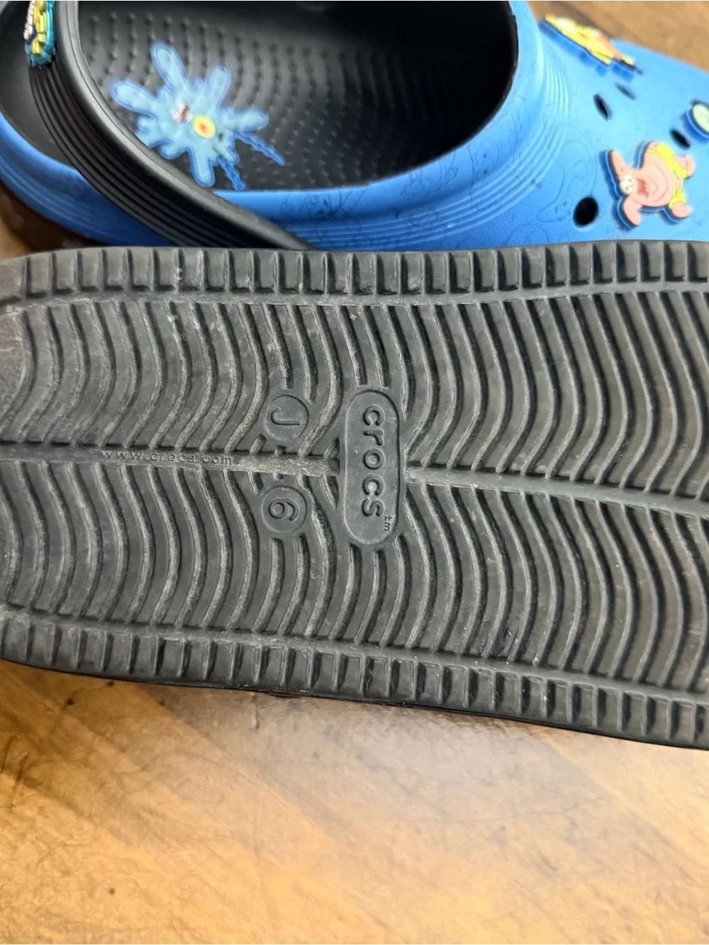 CROCS Kids Blue Slip-On SpongeBob Clogs with Character Jibbitz